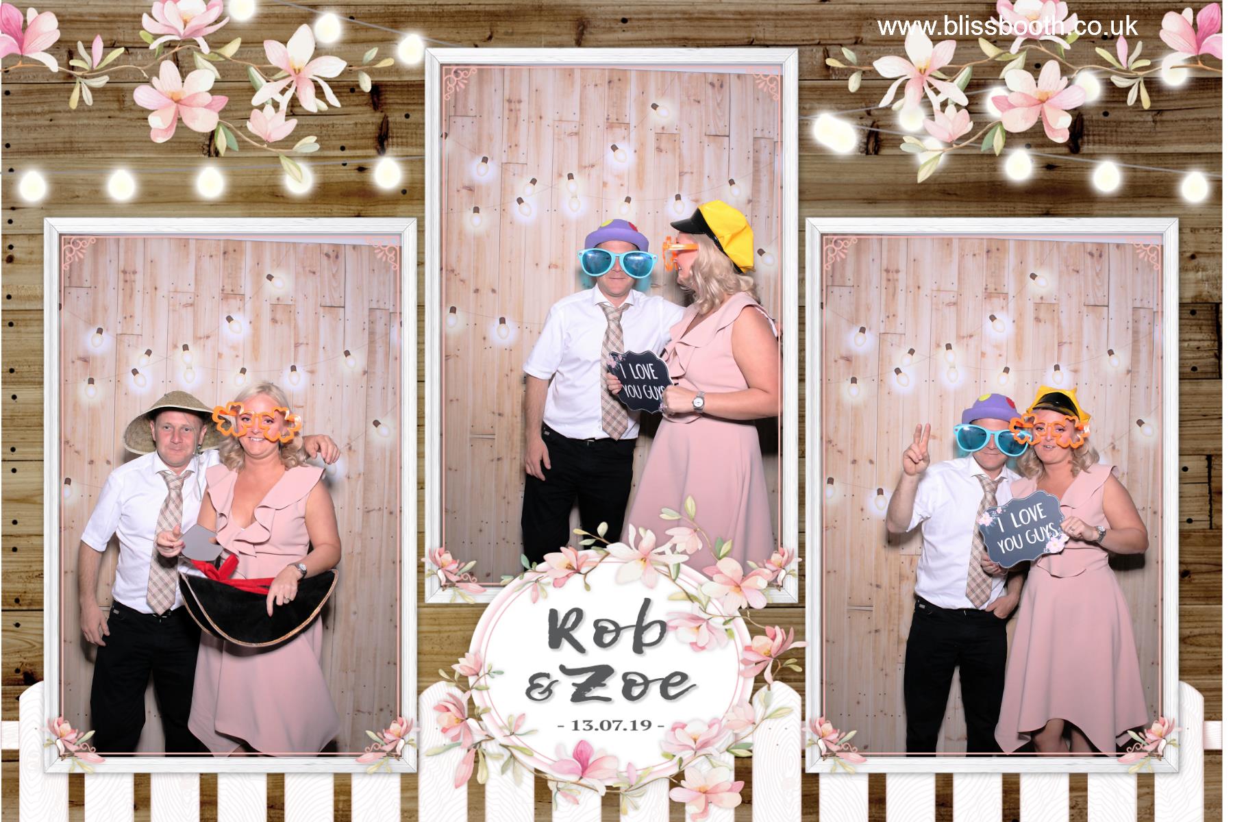 Rob and Zoe | View more photos from the event at gallery.blissbooth.co.uk/u/BlissBooth/Rob-and-Zoe